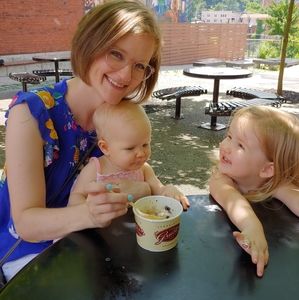 Meet your Posher, Lisa